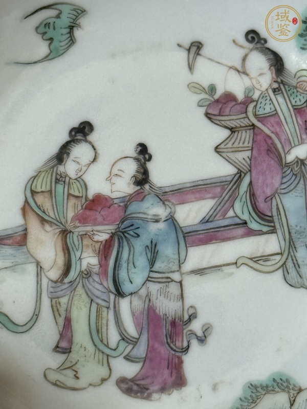 古玩陶瓷人物紋粉彩盤真品鑒賞圖