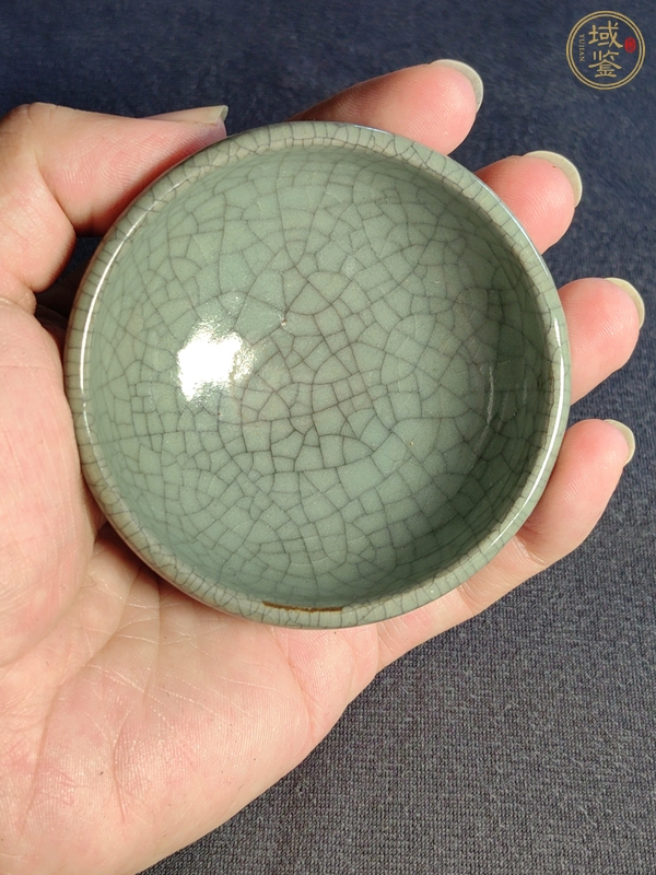 古玩陶瓷青釉杯真品鑒賞圖