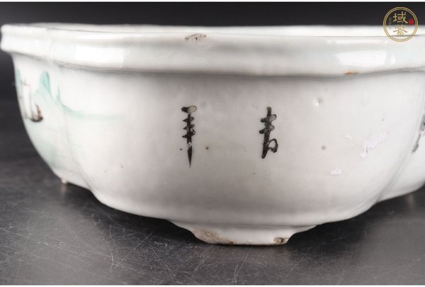 古玩陶瓷民國 青綠山水紋海棠花盆真品鑒賞圖