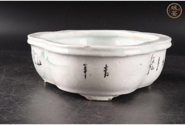 古玩陶瓷民國 青綠山水紋海棠花盆真品鑒賞圖