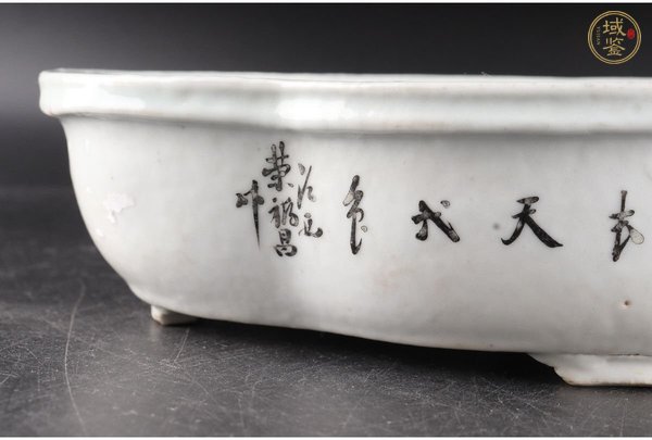 古玩陶瓷民國 青綠山水紋海棠花盆真品鑒賞圖