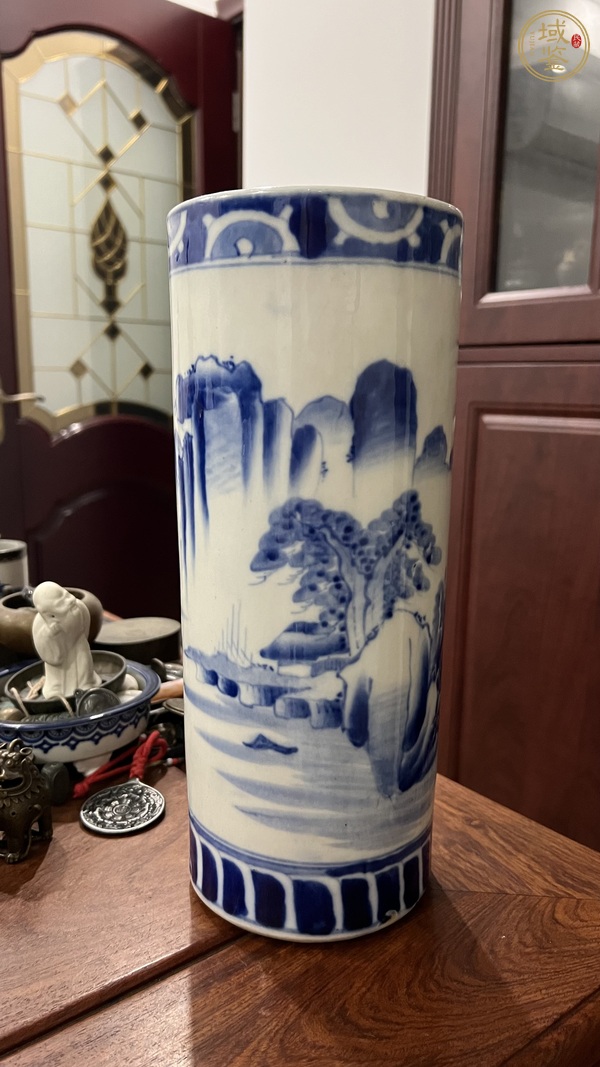古玩陶瓷山水紋青花帽筒真品鑒賞圖