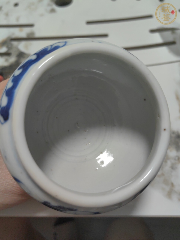 古玩陶瓷青花龍紋斗真品鑒賞圖