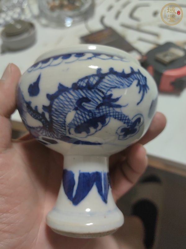 古玩陶瓷青花龍紋斗真品鑒賞圖