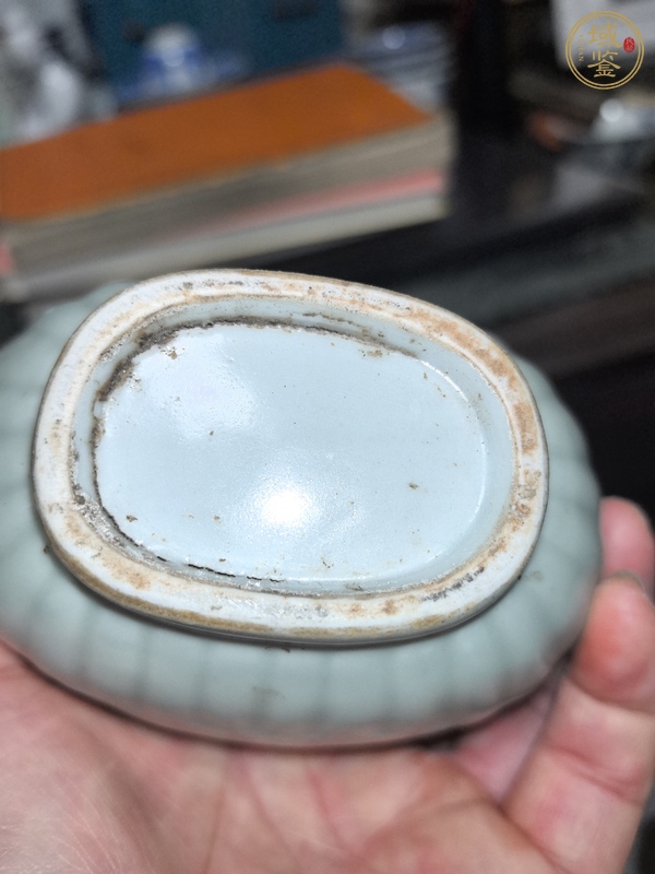 古玩陶瓷尊真品鑒賞圖