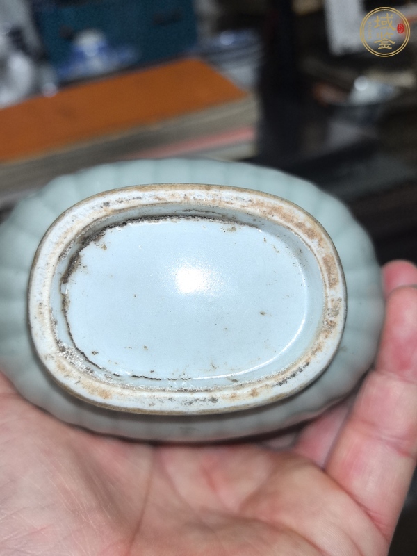 古玩陶瓷尊真品鑒賞圖