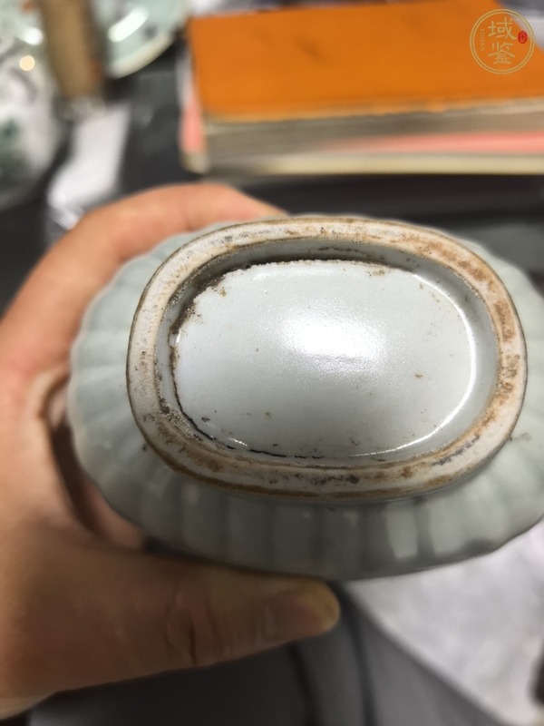 古玩陶瓷尊真品鑒賞圖