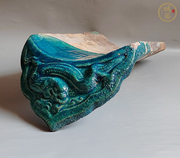 古玩陶瓷孔雀藍(lán)釉龍紋瓦當(dāng)真品鑒賞圖