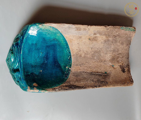 古玩陶瓷孔雀藍(lán)釉龍紋瓦當(dāng)真品鑒賞圖