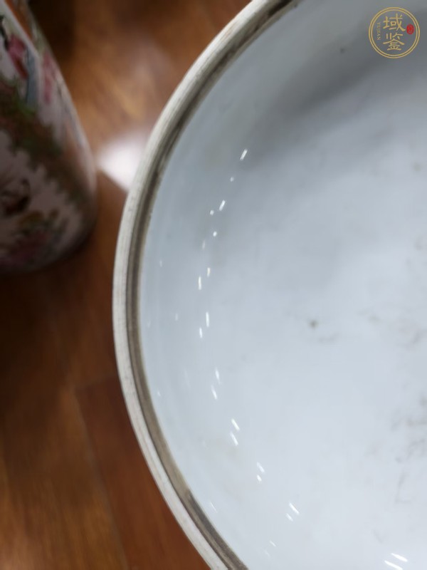 古玩花間壽字紋礬紅捧盒真品鑒賞圖