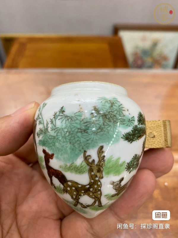 古玩陶瓷粉彩松鹿紋鳥食罐真品鑒賞圖