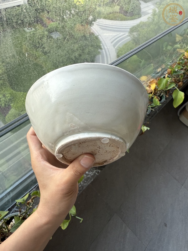 古玩陶瓷晚唐白釉大碗真品鑒賞圖