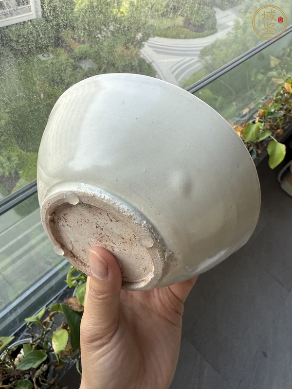 古玩陶瓷晚唐白釉大碗真品鑒賞圖
