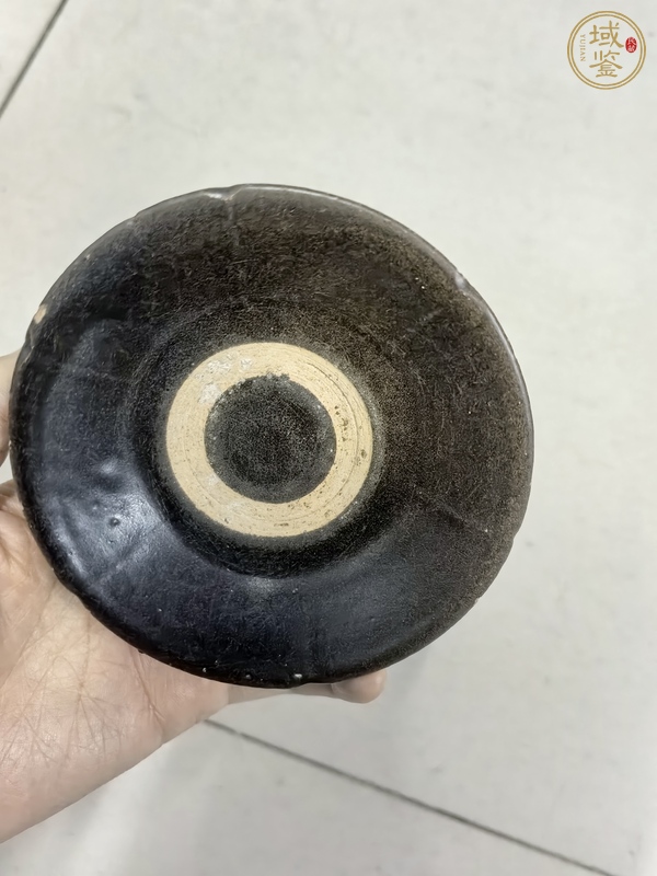 古玩陶瓷金代耀州窯出筋葵口盞真品鑒賞圖