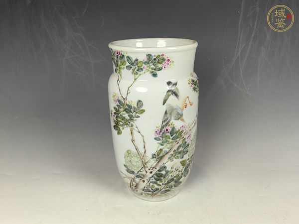 古玩陶瓷清晚方家珍作淺降彩富貴白頭花卉鳥紋狀罐真品鑒賞圖