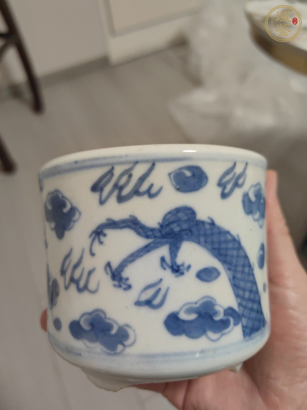 古玩陶瓷青花雙龍戲珠紋爐真品鑒賞圖