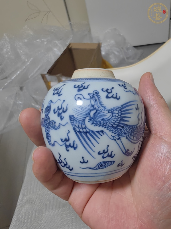 古玩陶瓷龍鳳紋青花罐真品鑒賞圖