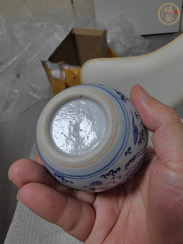 古玩陶瓷龍鳳紋青花罐真品鑒賞圖
