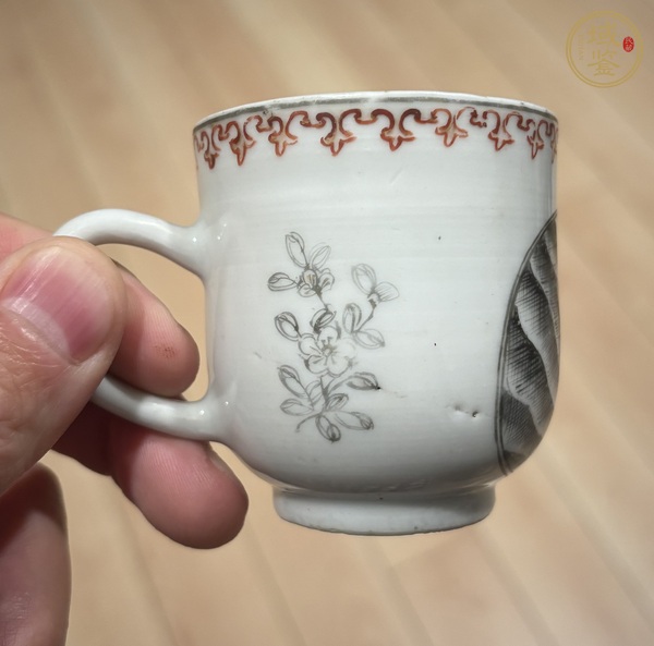 古玩陶瓷墨彩礬紅西洋人物馬克杯真品鑒賞圖
