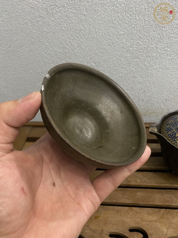古玩陶瓷宋元褐釉盞真品鑒賞圖