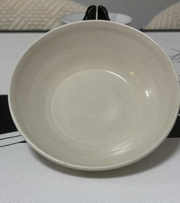 古玩陶瓷溯五代風華，藏一甌玉潤天光拍賣，當前價格796元