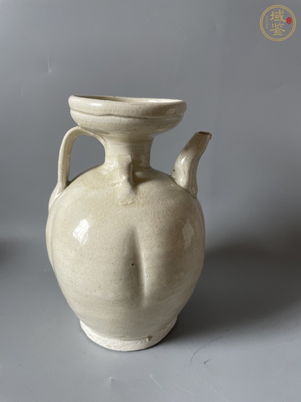古玩青白釉瓜棱盤口執壺 真品鑒賞圖