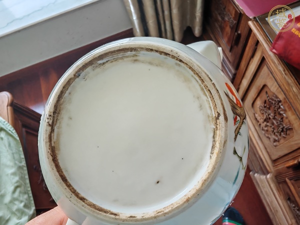 古玩陶瓷粉彩壽桃紋壺真品鑒賞圖