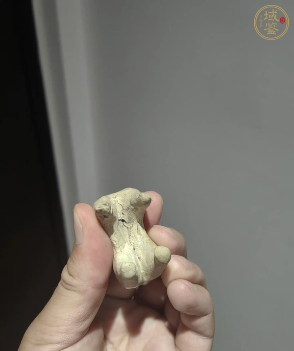 古玩陶瓷瓷塑犬真品鑒賞圖