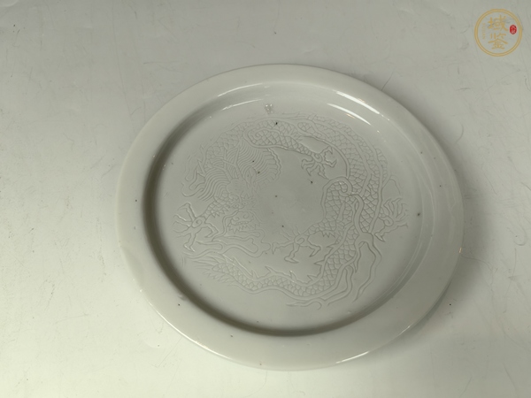 古玩陶瓷明末清初德化窯暗刻龍紋文房折沿洗真品鑒賞圖