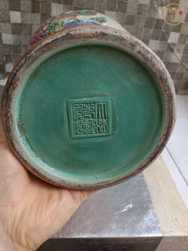 古玩陶瓷粉彩堆塑花鳥紋觀音瓶真品鑒賞圖