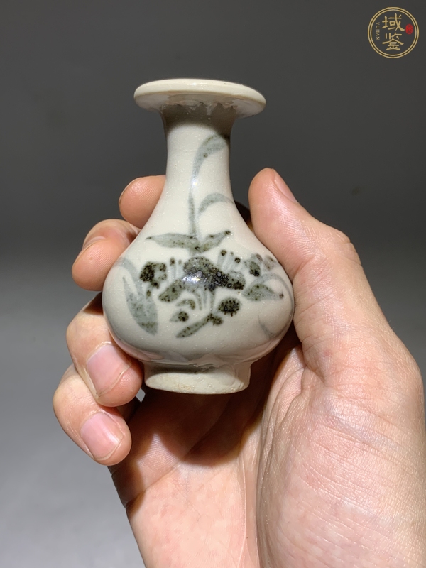 古玩陶瓷青花花卉紋玉壺春瓶真品鑒賞圖