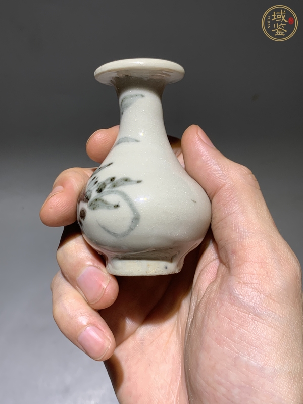 古玩陶瓷青花花卉紋玉壺春瓶真品鑒賞圖