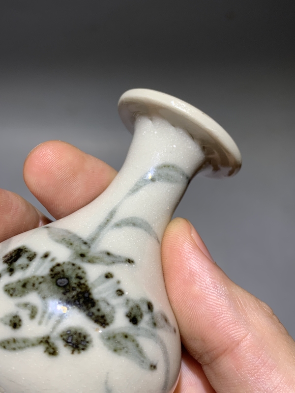 古玩陶瓷【清早】青花花卉紋玉壺春瓶【有瓶中皇后的美稱】拍賣，當前價格0元