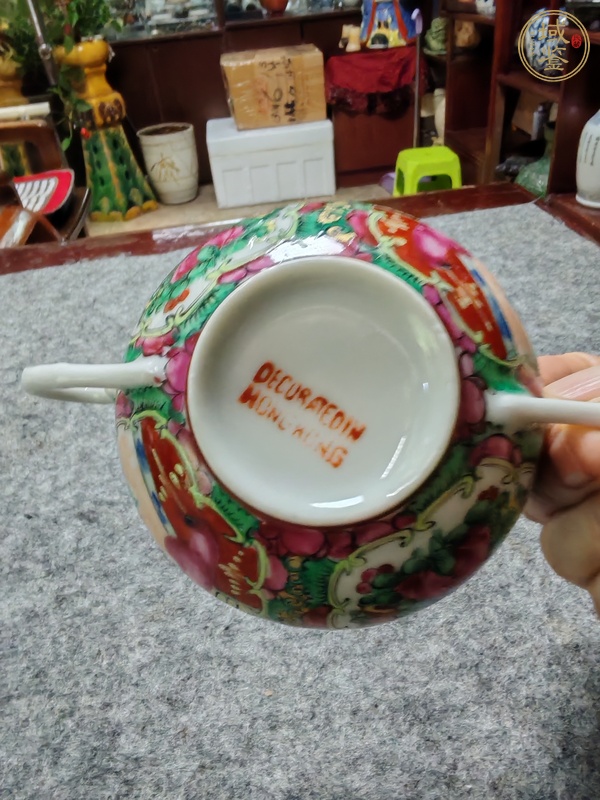 古玩陶瓷人物紋廣彩杯真品鑒賞圖