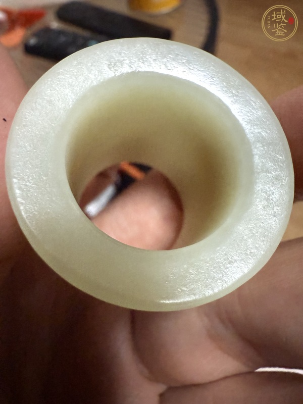 古玩玉器天然和田玉扳指真品鑒賞圖