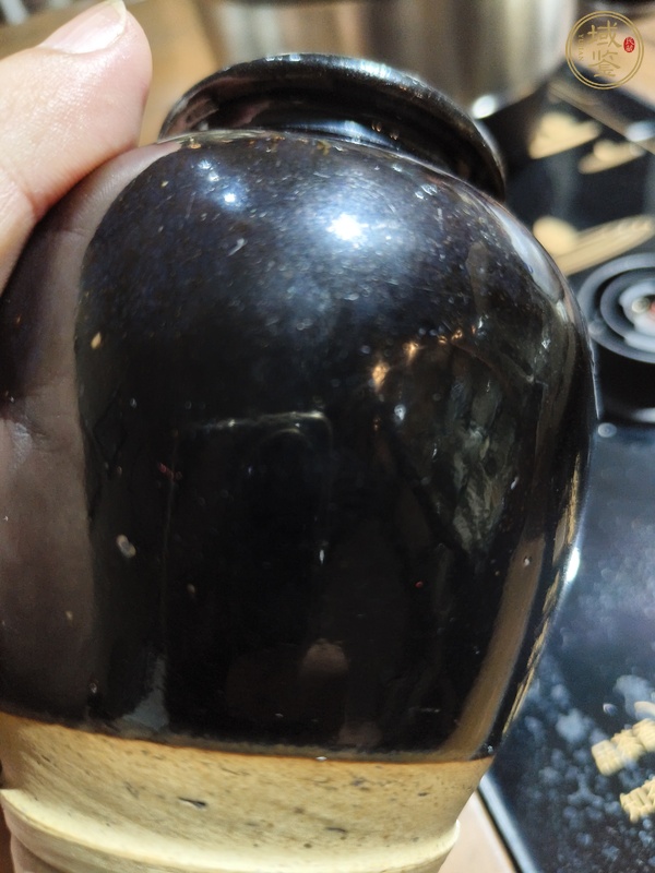 古玩陶瓷黑釉罐真品鑒賞圖