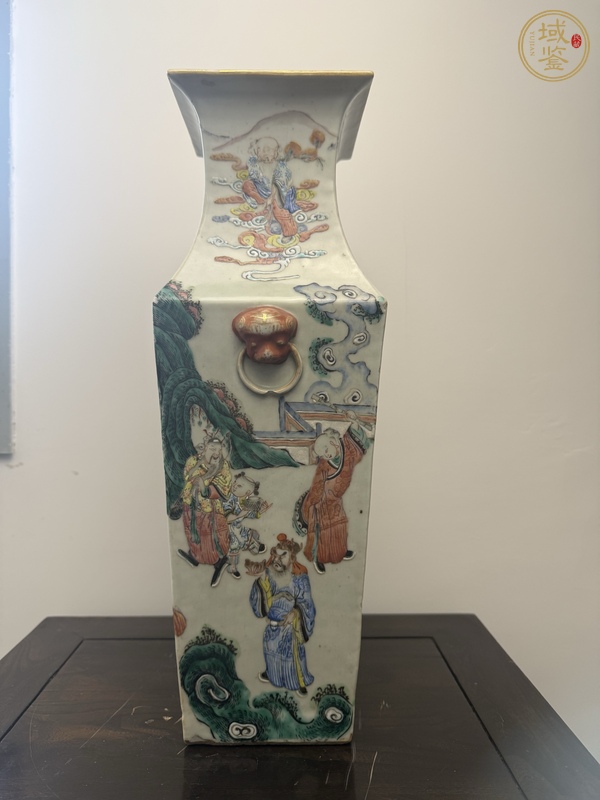 古玩雙鋪首粉彩人物四方瓶真品鑒賞圖