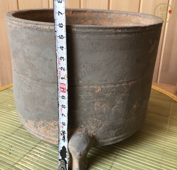 古玩陶瓷三足陶奩真品鑒賞圖