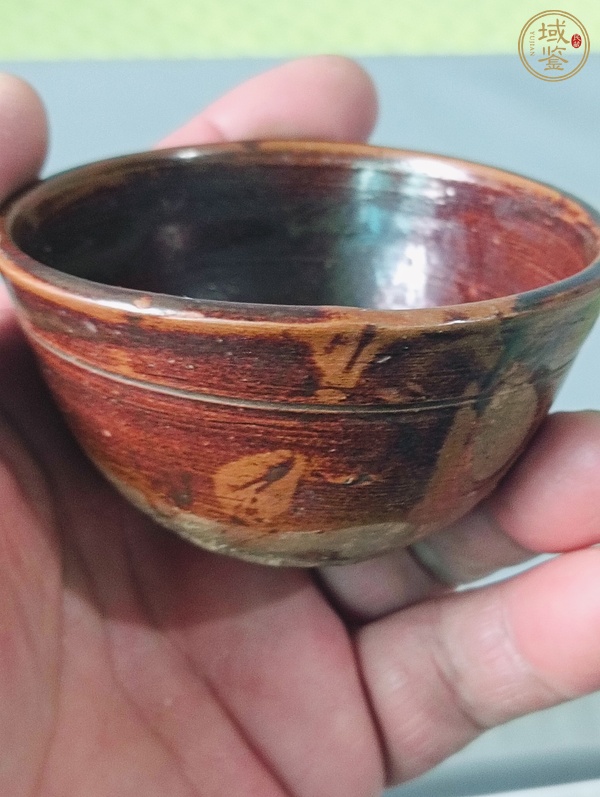 古玩陶瓷褐釉茶碗真品鑒賞圖