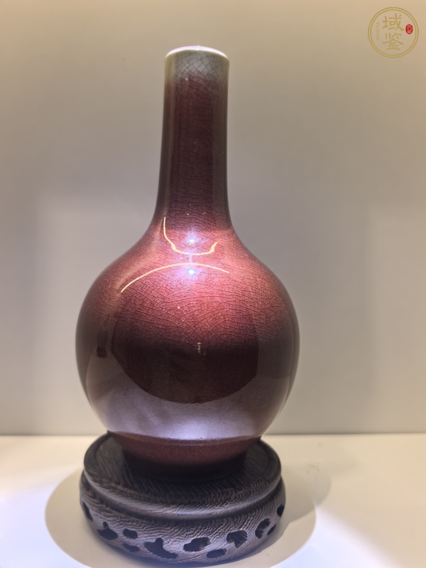 古玩陶瓷紅釉瓶真品鑒賞圖