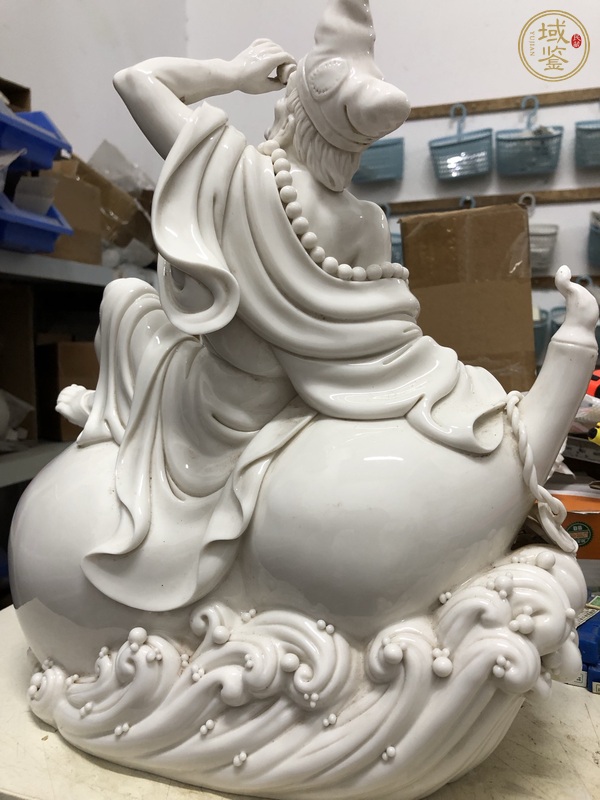 古玩陶瓷濟公塑像真品鑒賞圖