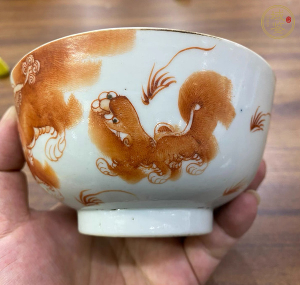 古玩陶瓷民國(guó)·礬紅墨彩太師少保紋碗 真品鑒賞圖