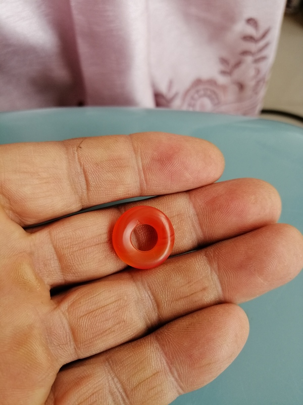 古玩玉器清代紅瑪瑙“平安扣”拍賣，當前價格999元