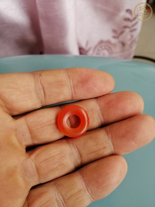 古玩玉器紅瑪瑙“平安扣”真品鑒賞圖