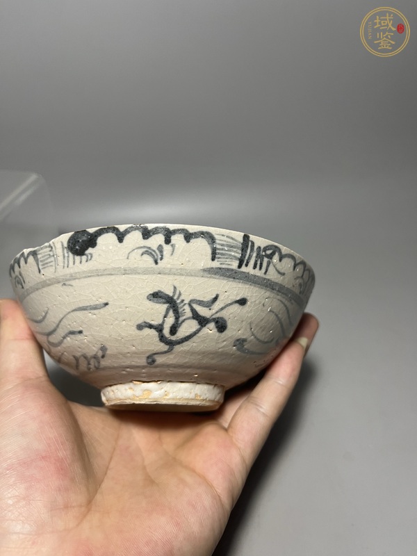 古玩陶瓷青花天馬紋茶碗真品鑒賞圖