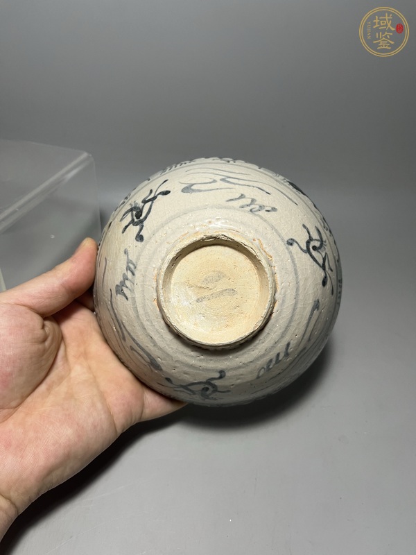 古玩陶瓷青花天馬紋茶碗真品鑒賞圖