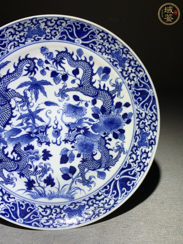 古玩陶瓷晚清青花龍紋盤真品鑒賞圖