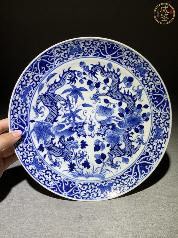 古玩陶瓷晚清青花龍紋盤真品鑒賞圖
