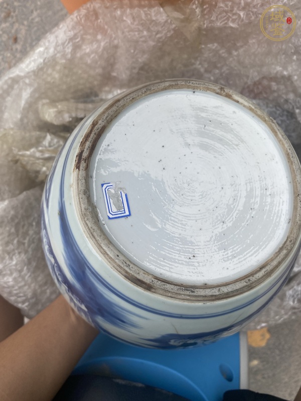 古玩陶瓷青花山水人物紋罐真品鑒賞圖