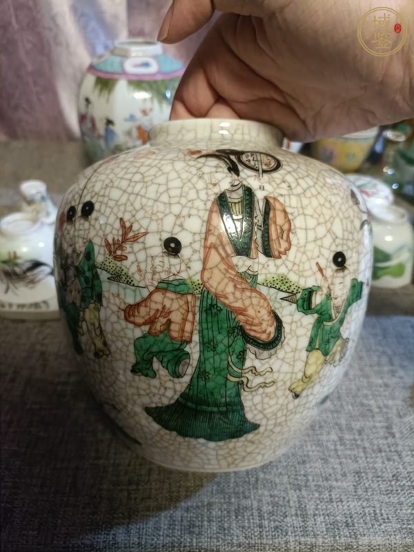 古玩陶瓷哥釉五彩三娘教子圖罐真品鑒賞圖